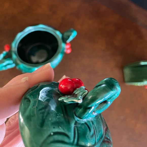 Vintage Lefton Set Creamer & Sugar bowl w/lid-Holly Berries #1355 - Picture 13 of 16